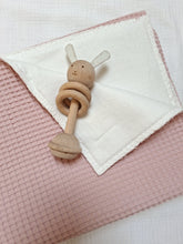 Afbeelding in Gallery-weergave laden, Wiegdeken Wafelstof &amp; Cotton Fleece  Nude Roze
