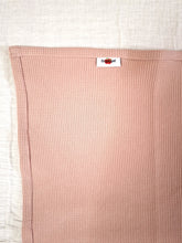 Afbeelding in Gallery-weergave laden, Deken Kinderwagen Tricot Wafel Enkel Laags Roze
