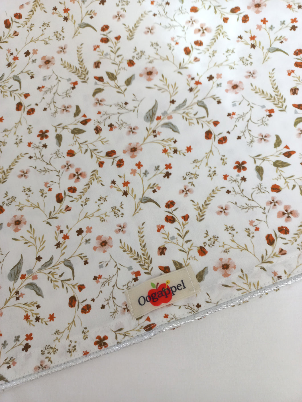 Laken Millefleurs Zilveren Bies
