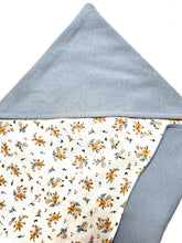 Afbeelding in Gallery-weergave laden, Wikkeldeken Boeket Blauw
